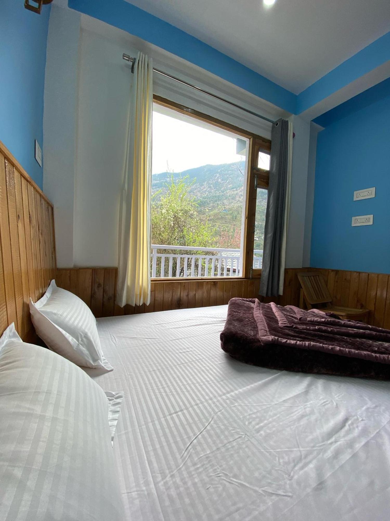 Diya Mountain House Tirthan Banjar Exterior photo